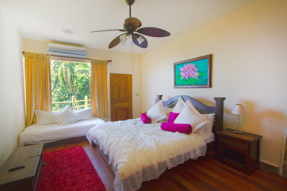 Issimo Suites Boutique Hotel & Spa - Adults Only Manuel Antonio Bagian luar foto