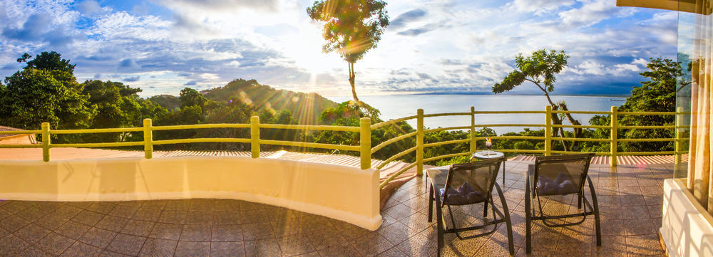 Issimo Suites Boutique Hotel & Spa - Adults Only Manuel Antonio Bagian luar foto